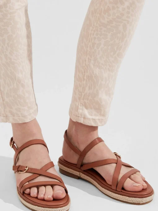 Fashion Hobbs Ashley Sandal Tan