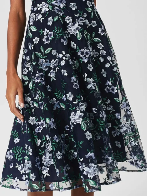 Fashion Hobbs Tia Embroidered Floral Dress Pale Blue Multi