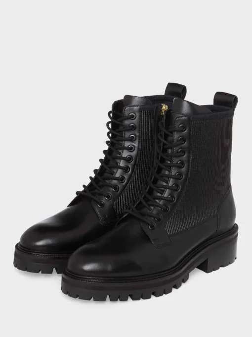Store Hobbs Trinity Boot Black